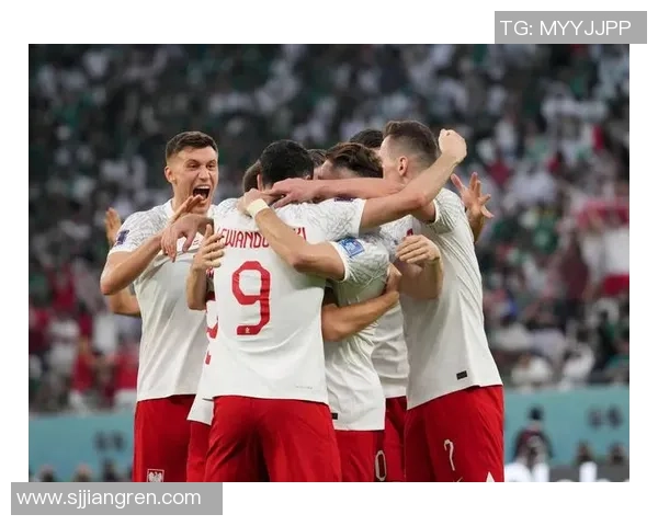 足球场上的硬碰硬：那些因摔倒摔掉牙齿的传奇球星